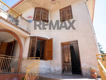 Villa in vendita a Giarre CT