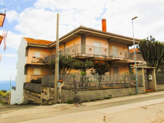 Villa in vendita a Giarre