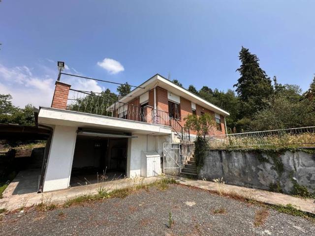 Villa in vendita a Giaveno TO