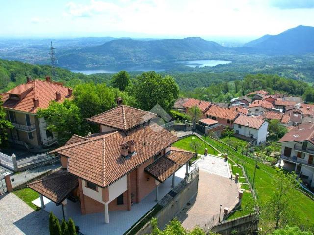 Villa in vendita a Giaveno TO
