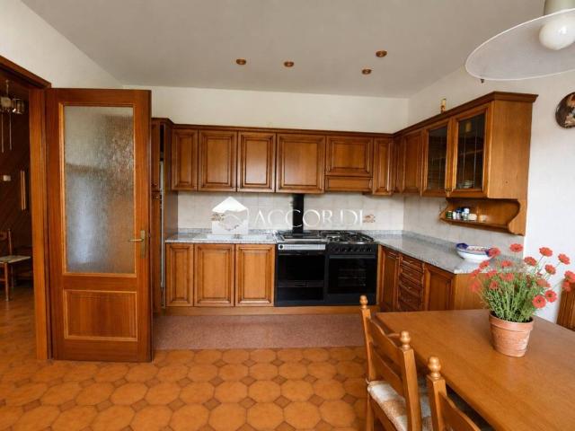 Villa in vendita a Giavera del Montello TV