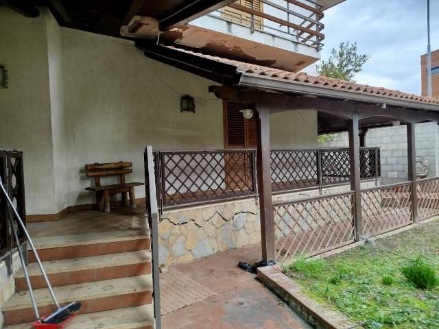 Villa in vendita a Giffoni Sei Casali SA