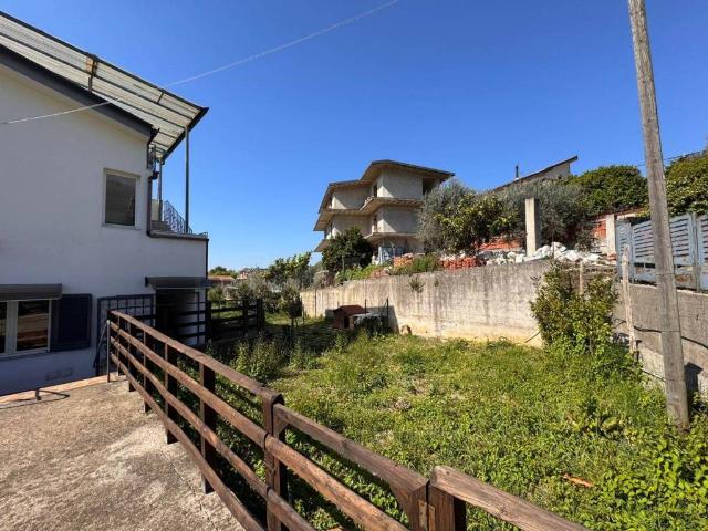 Villa in vendita a Giffoni Sei Casali SA
