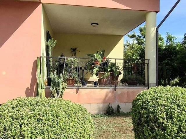 Villa in vendita a Giffoni Sei Casali SA