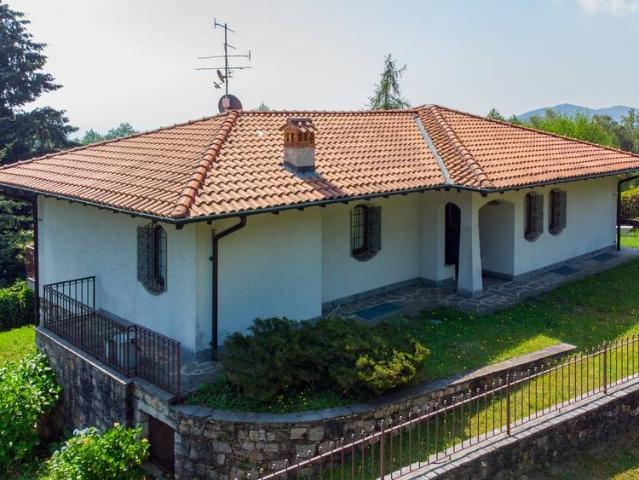 Villa in vendita a Gignese VB