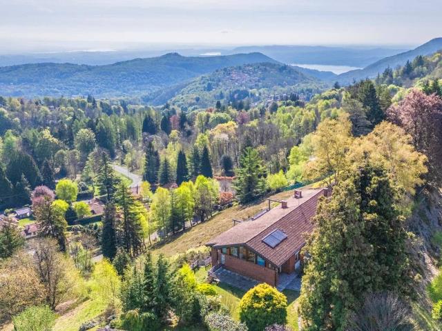 Villa in vendita a Gignese VB
