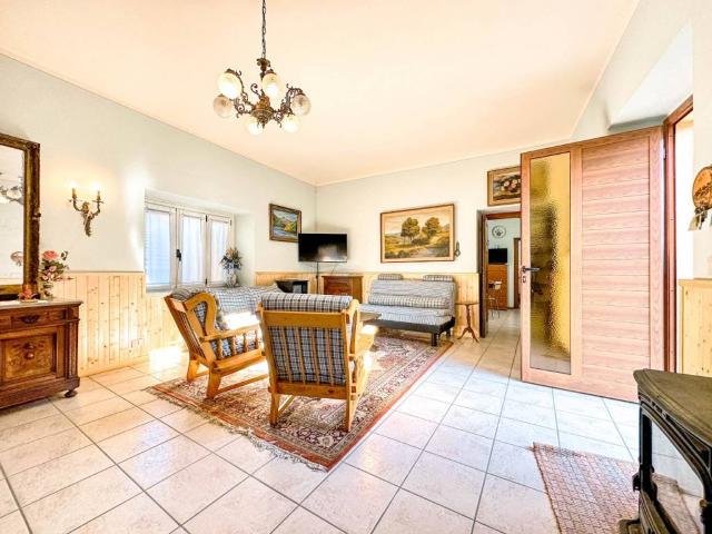 Villa in vendita a Gignese VB