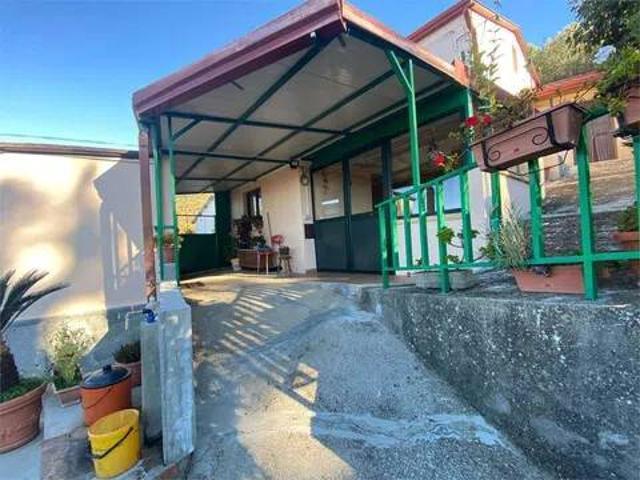 Villa in vendita a Gimigliano CZ