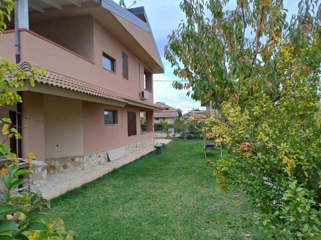 Villa in vendita a Gimigliano CZ