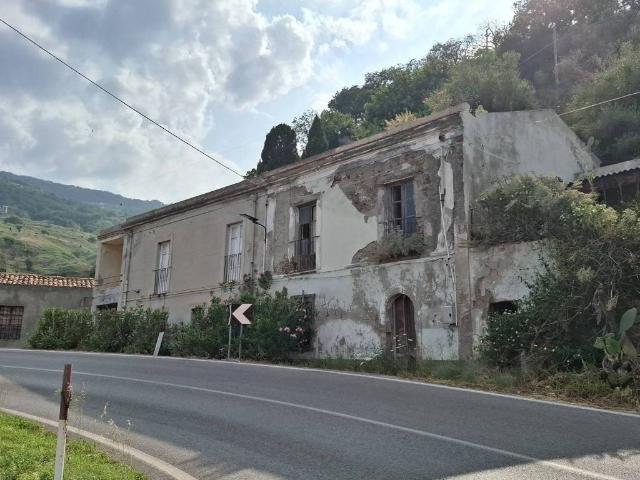 Villa in vendita a Gioiosa Marea ME