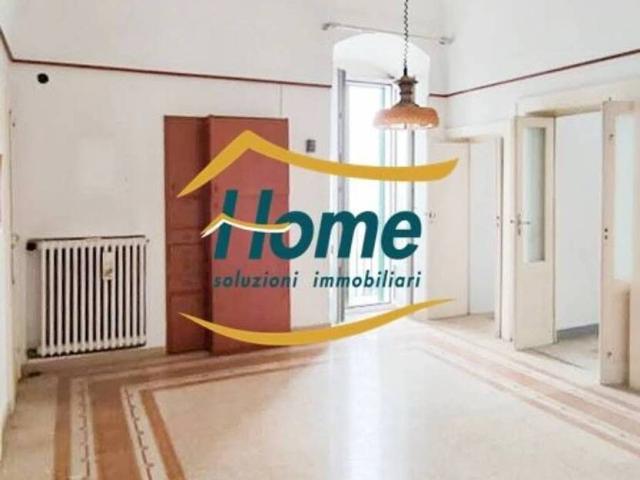 Casa indipendente in vendita a Gioia del Colle BA
