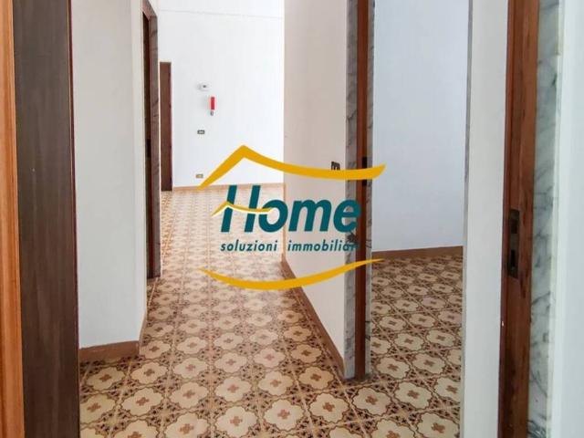 Casa indipendente in vendita a Gioia del Colle BA
