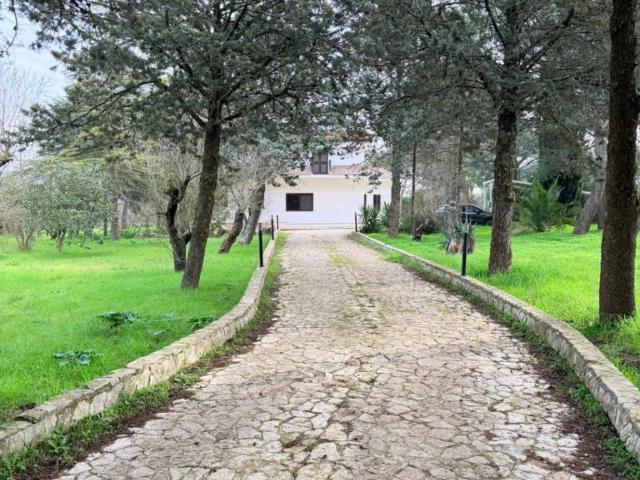 Villa in vendita a Gioia del Colle BA