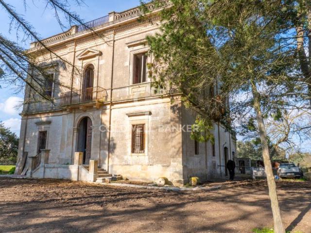Villa in vendita a Gioia del Colle BA