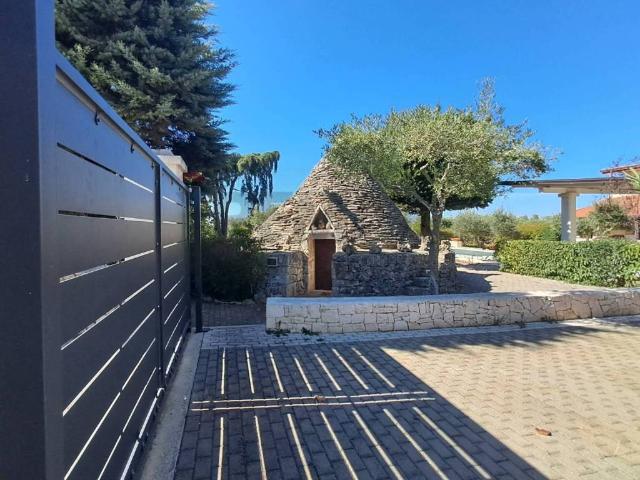 Villa in vendita a Gioia del Colle BA