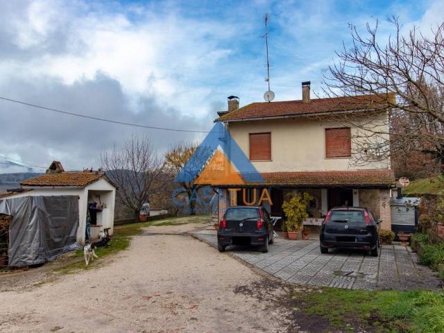 Villa in vendita a Giove TR