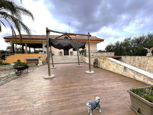Villa in vendita a Giovinazzo BA