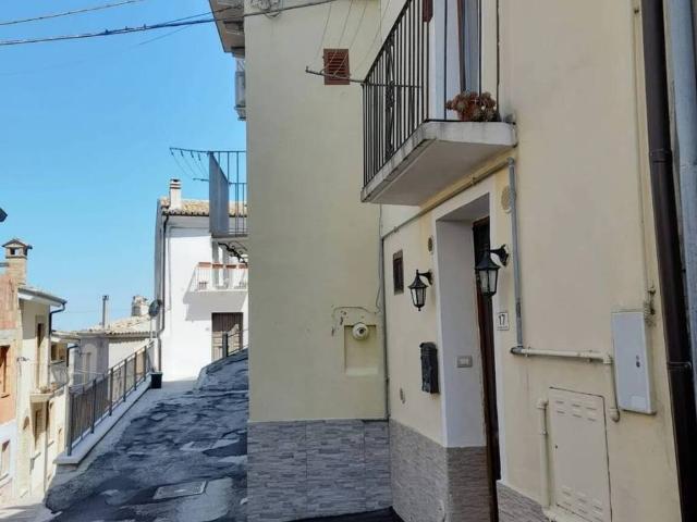 Villa in vendita a Gissi CH