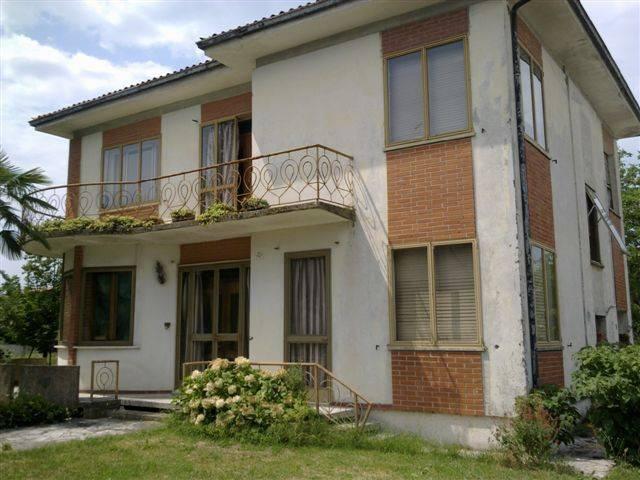 Villa in vendita a Gruaro VE
