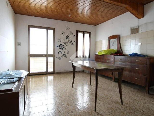 Villa in vendita a Gruaro VE