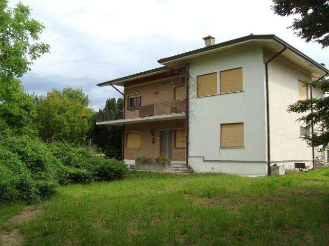 Villa in vendita a Gruaro VE