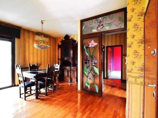 Villa in vendita a Grumello del Monte BG
