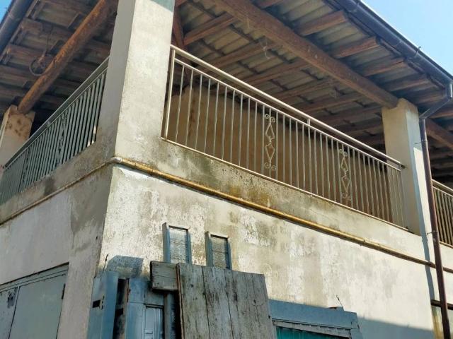 Villa in vendita a Gragnano Trebbiense PC