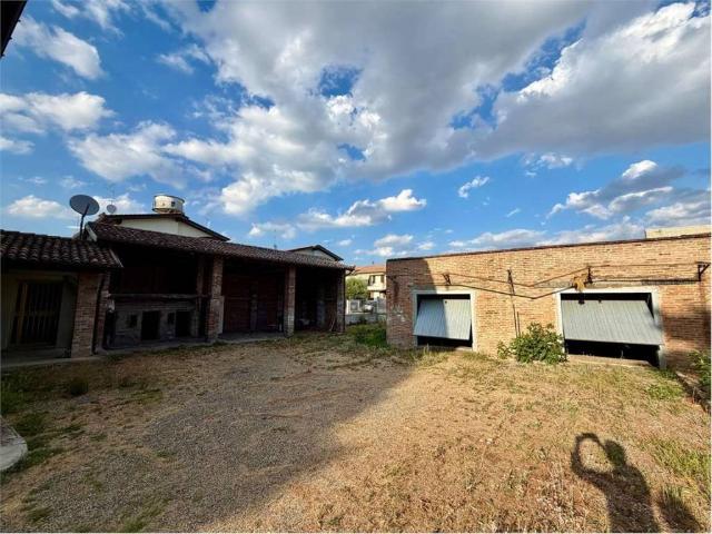Villa in vendita a Gragnano Trebbiense PC
