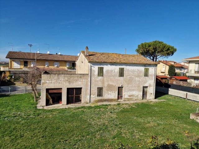 Villa in vendita a Gradara PU