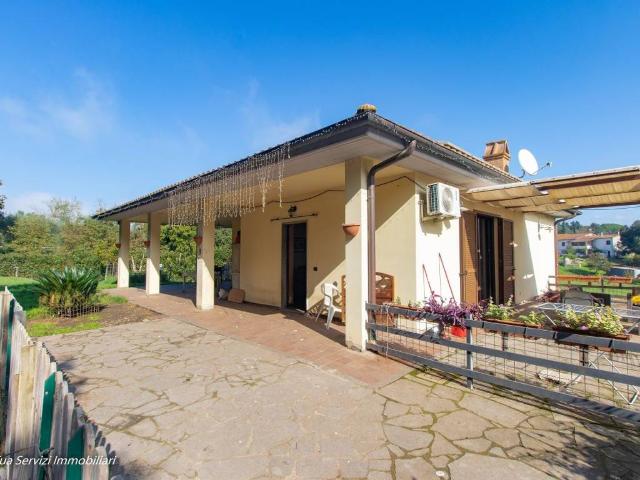 Villa in vendita a Graffignano VT