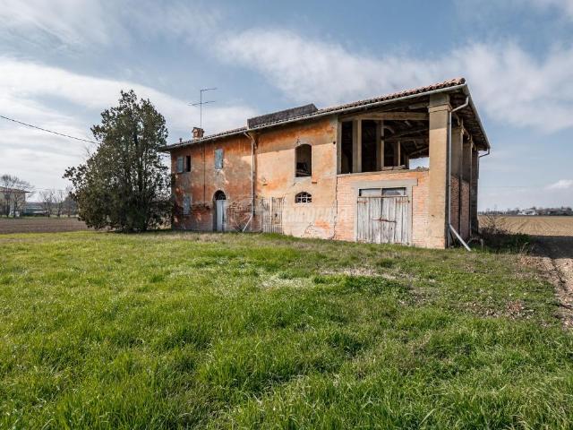 Villa in vendita a Granarolo Dell'Emilia