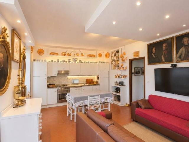 Villa in vendita a Grandola ed Uniti CO