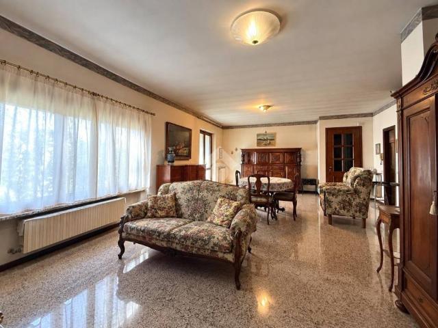 Villa in vendita a Grassobbio BG