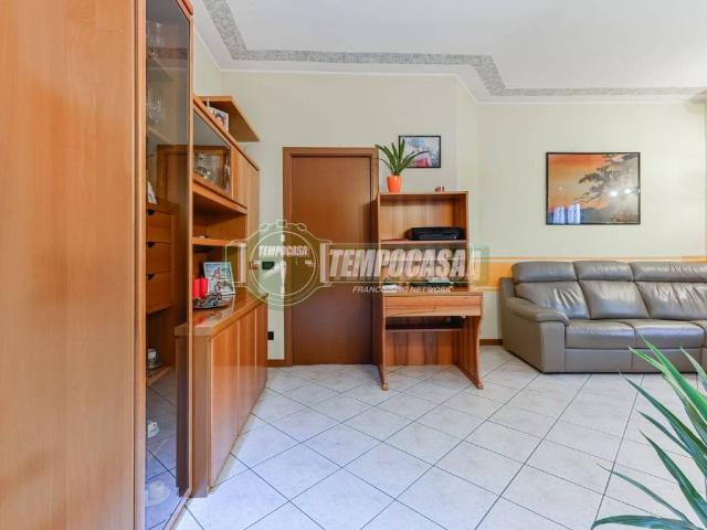 Villa in vendita a Grassobbio BG