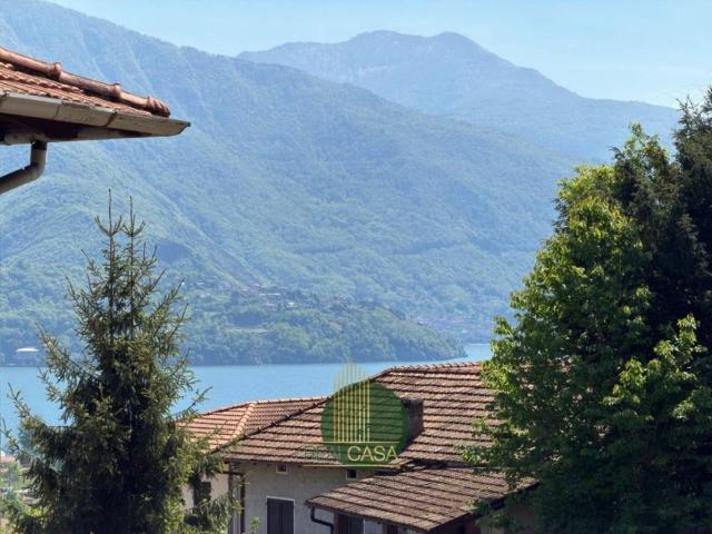 Villa in vendita a Gravedona ed Uniti CO