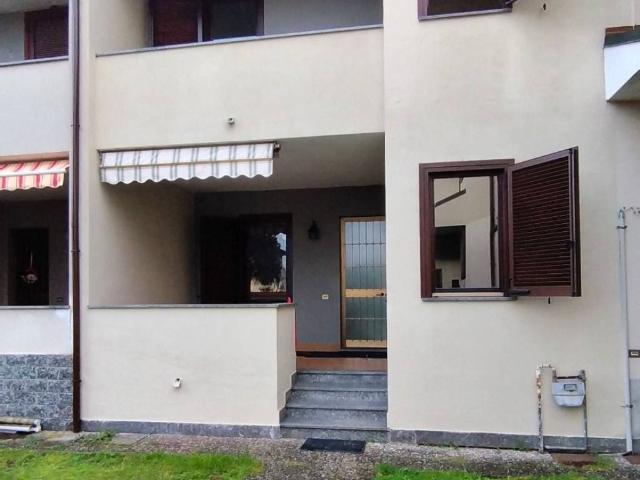 Villa in vendita a Gravellona Lomellina PV