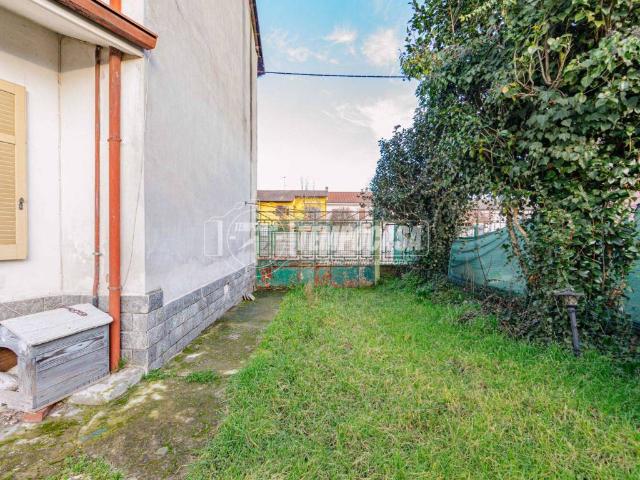 Villa in vendita a Gravellona Lomellina PV
