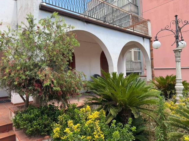 Villa in vendita a Gravina di Catania CT
