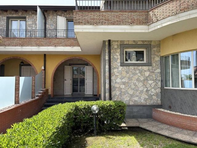 Villa in vendita a Gravina di Catania CT
