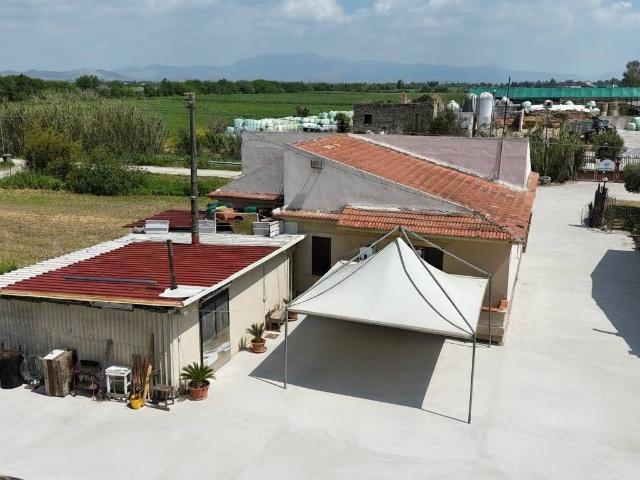 Villa in vendita a Grazzanise CE
