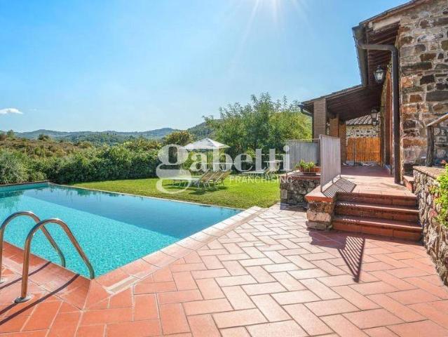 Villa in vendita a Greve in Chianti FI