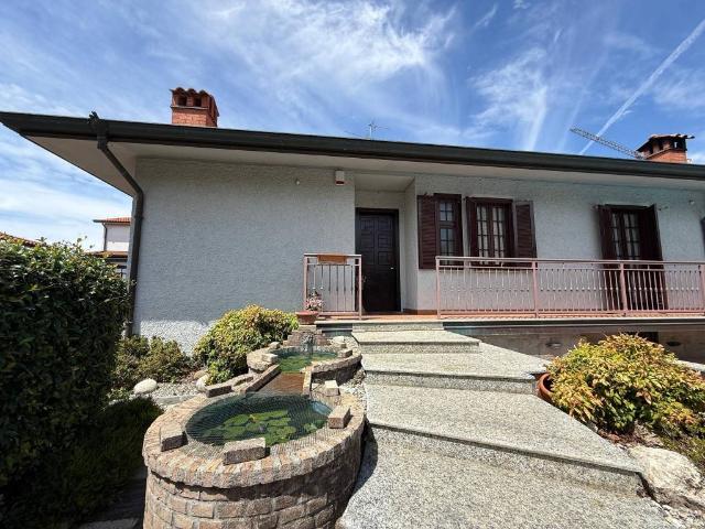 Villa in vendita a Grezzago MI