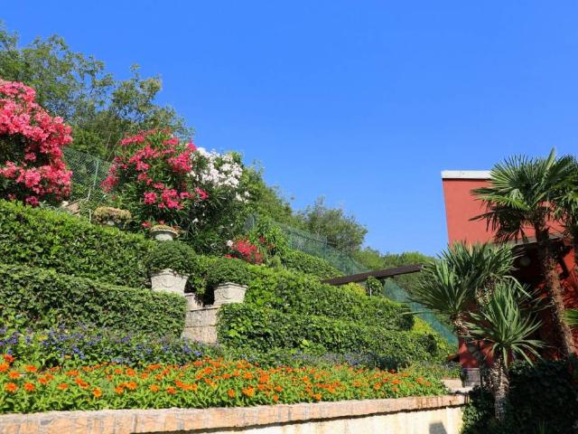 Villa in vendita a Grezzana VR