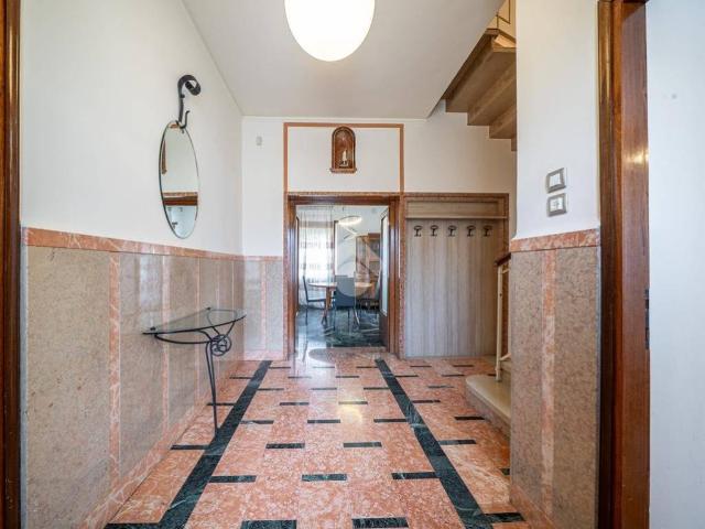 Villa in vendita a Grezzana VR