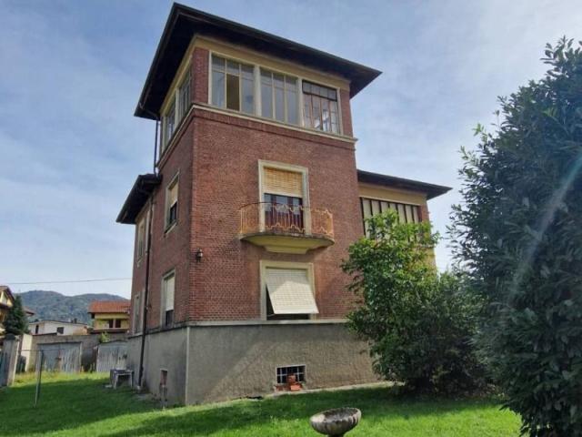 Villa in vendita a Grignasco NO