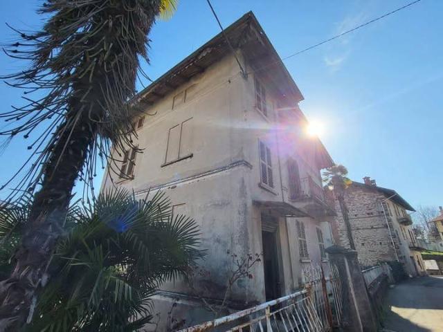 Villa in vendita a Grignasco NO