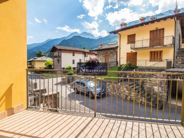 Villa in vendita a Gromo BG