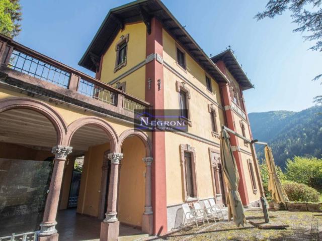 Villa in vendita a Gromo BG