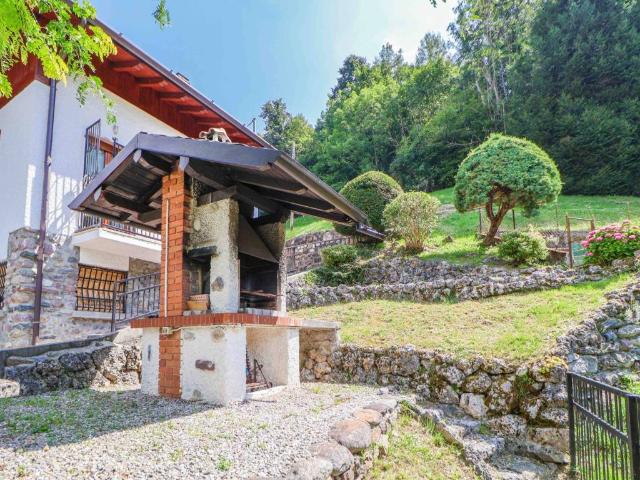Villa in vendita a Gromo BG