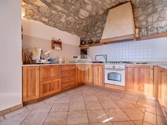 Villa in vendita a Grone BG